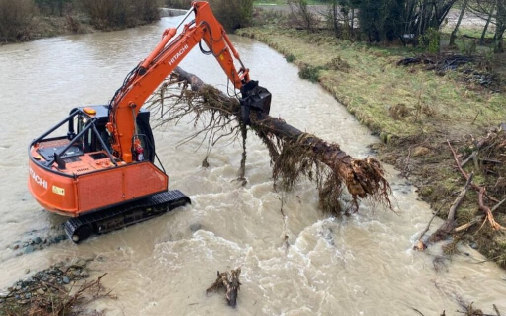 Clearing roads and assessing damage, Nelson Tasman Civil Defence is focused on restoring infrastructure and the environment.